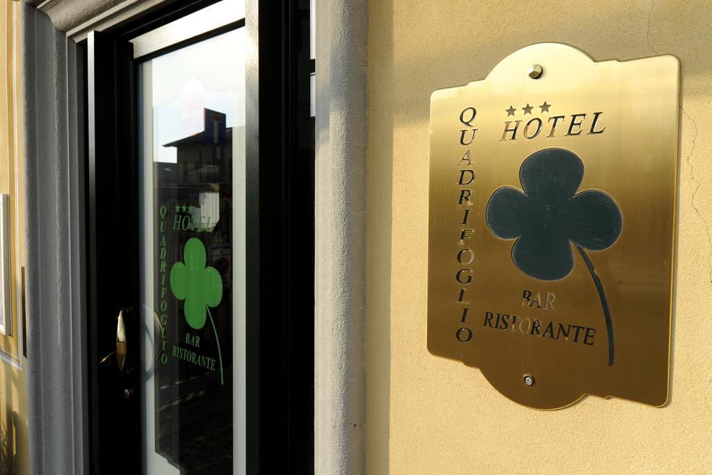 Albergo Ristorante Quadrifoglio Urgnano Eksteriør billede